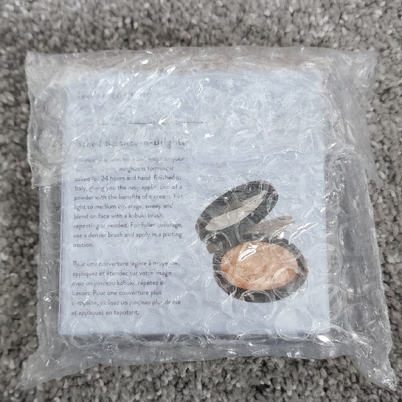 Baked Foundation Balance-N-Brighten powder color correcting, "Fair" NEW! - Picture 4 of 8